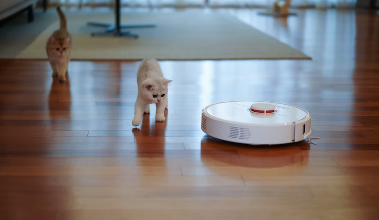 how does a robotic vacuum cleaner work (featured image)